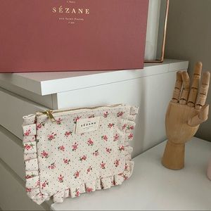 Sezane pouch